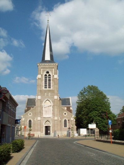 OLV kerk - Hoofdingang (2004)